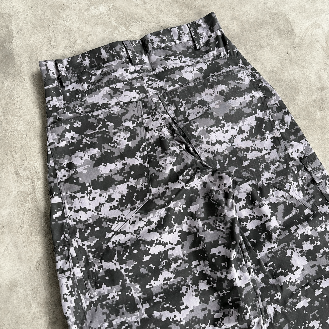 CIPHER CAMO PASSPORT PANTS